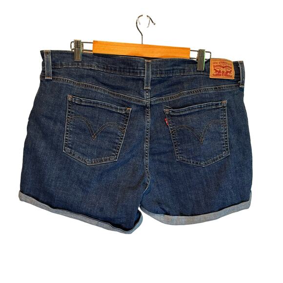 Levi's Mid Length Shorts - size 34 - Picture 2 of 6